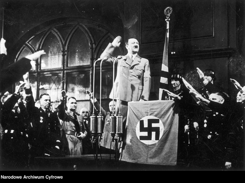 Adolf Hitler gives a speech in Munich's Hofbräuhaus for the anniversary of the founding of the party